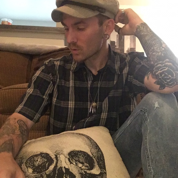 Medium Button Up - Picture 3 of 3